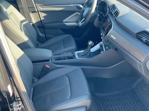 Certified 2025 Audi Q3 2.0T Premium Plus w/ Premium Plus Package image 28