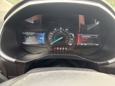 Used 2017 Ford Edge Titanium w/ Equipment Group 301A AWD/4WD image 13