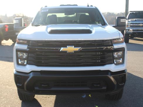 New 2026 Chevrolet Silverado 2500 W/T w/ WT Convenience Package image 2