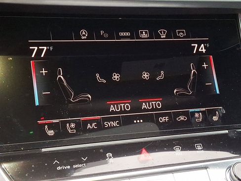 Used 2025 Audi A6 3.0T Prestige w/ Prestige Package image 16