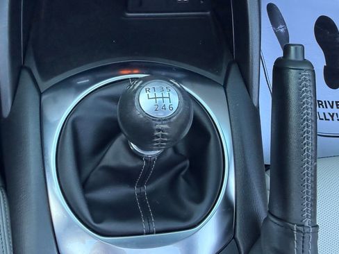 Used 2021 MAZDA MX-5 Miata RF Grand Touring RWD image 26