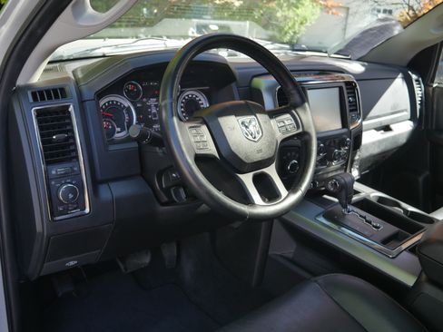 Used 2013 RAM 1500 Sport w/ Sport Premium Group AWD/4WD image 4