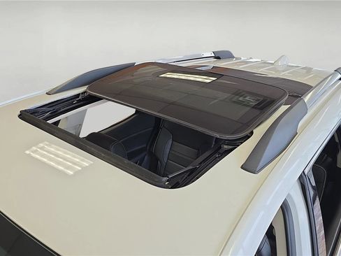 Used 2020 GMC Acadia Denali w/ Trailering Package image 33