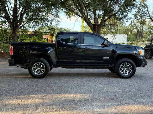 Used 2015 GMC Canyon SLE w/ All-Terrain Package RWD image 4