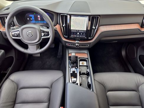 Certified 2024 Volvo XC60 B5 Plus w/ Protection Package Premier AWD/4WD image 26