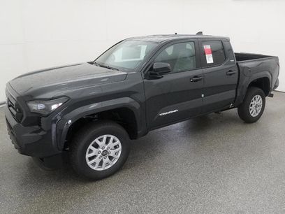 New 2025 Toyota Tacoma SR5
