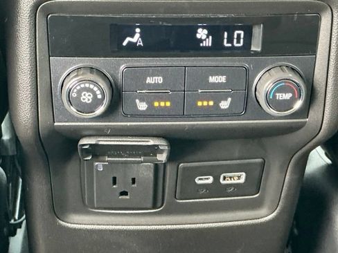 Used 2020 GMC Acadia Denali w/ Trailering Package AWD/4WD image 12
