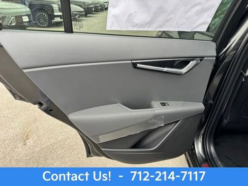 New 2026 Kia Niro EX image 11