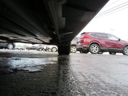 Used 2015 Subaru Legacy 3.6R Limited image 40