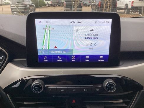 Used 2022 Ford Escape SE w/ SE Sport Appearance Package image 46