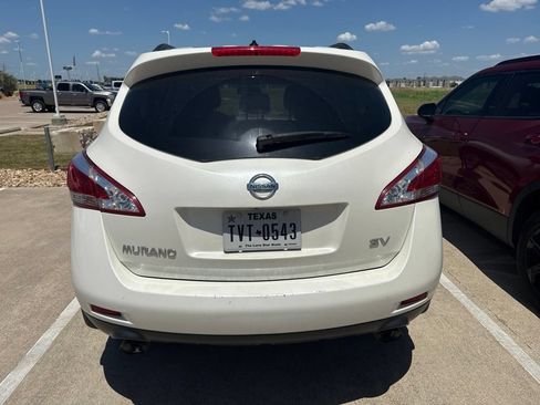 Used 2014 Nissan Murano SV FWD image 3