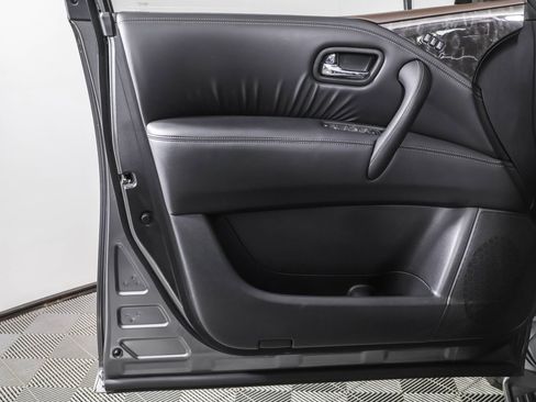 Used 2024 Nissan Armada Platinum w/ Captain's Chairs Package image 35