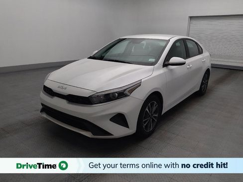 Used 2024 Kia Forte LXS FWD image 1