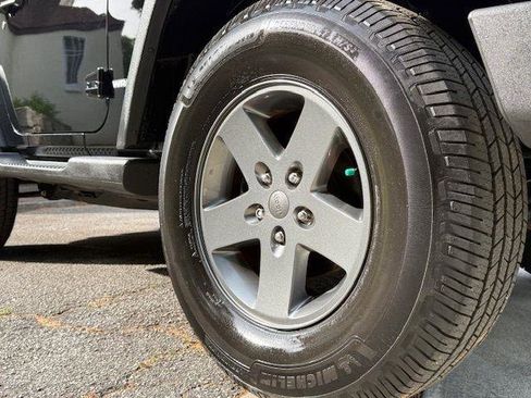 Used 2010 Jeep Wrangler Sport AWD/4WD image 31