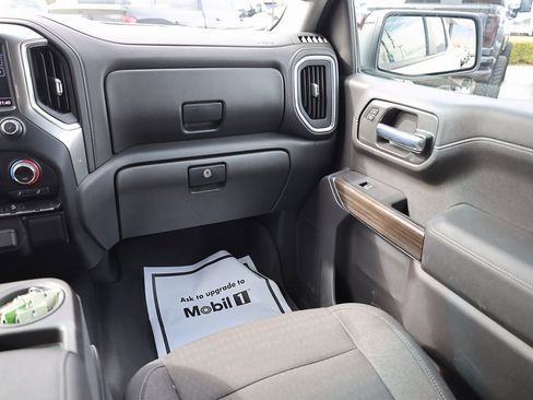 Used 2020 Chevrolet Silverado 1500 RST image 20