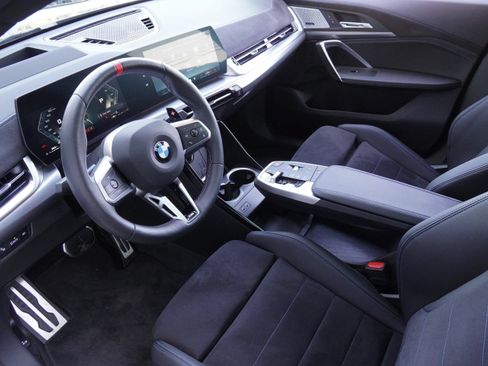 Used 2025 BMW X2 M35i w/ Premium Package AWD/4WD image 9