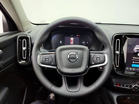 New 2026 Volvo XC40 B5 Plus w/ Climate Package AWD/4WD image 25
