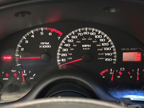 Used 2000 Chevrolet Camaro Z28 w/ SS Performance/Appearance Pkg RWD image 23