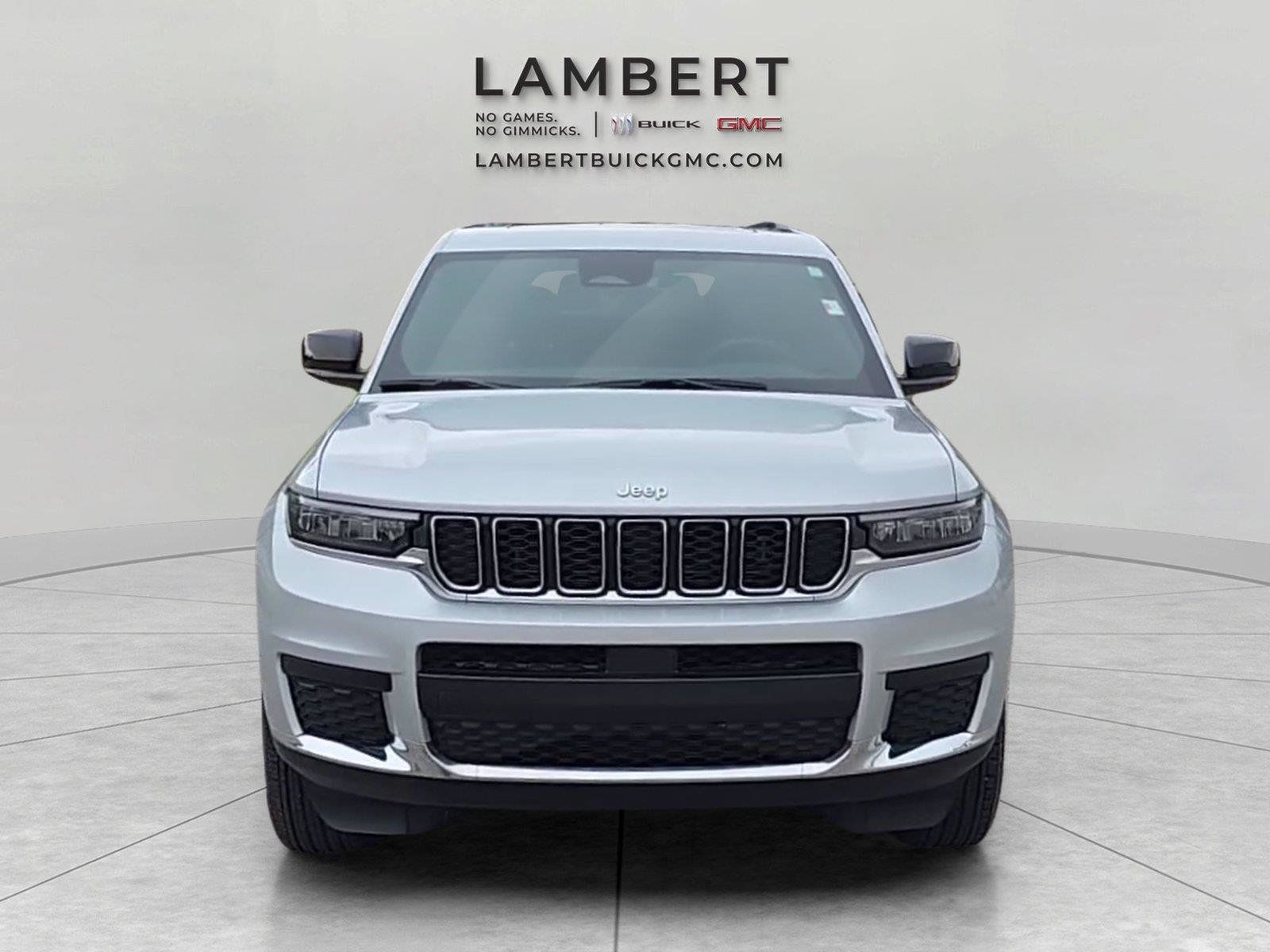 Used 2025 Jeep Grand Cherokee L Laredo w/ Luxury Tech Group I AWD/4WD image 8