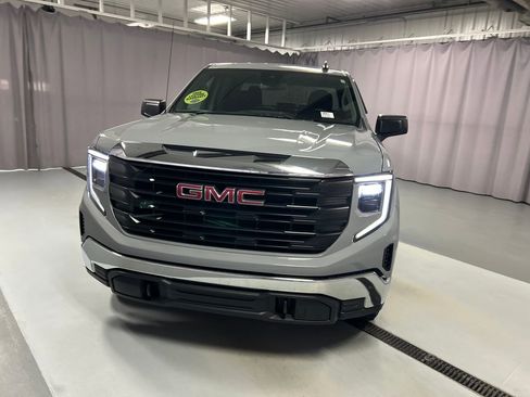 Used 2024 GMC Sierra 1500 Pro w/ Pro Value Package AWD/4WD image 2