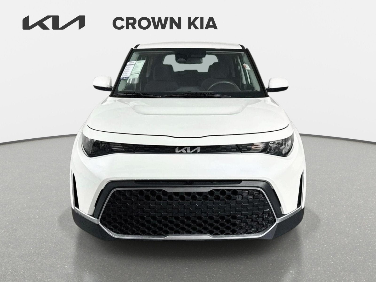Certified 2025 Kia Soul LX w/ LX Technology Package FWD image 2