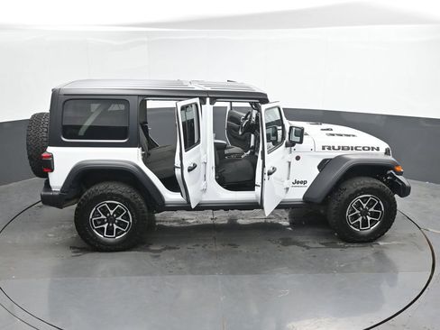 Used 2025 Jeep Wrangler Unlimited Rubicon AWD/4WD image 51