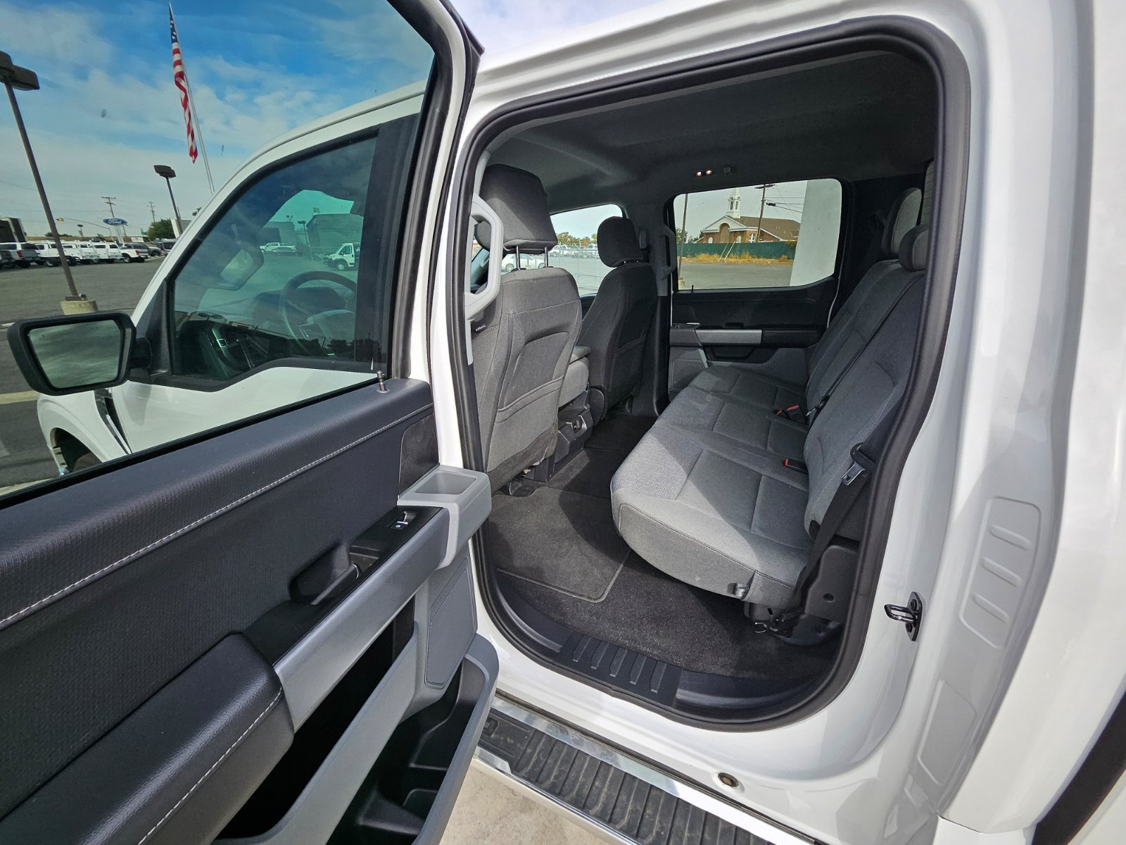 Used 2025 Ford F150 XLT w/ Equipment Group 301A Standard RWD image 14