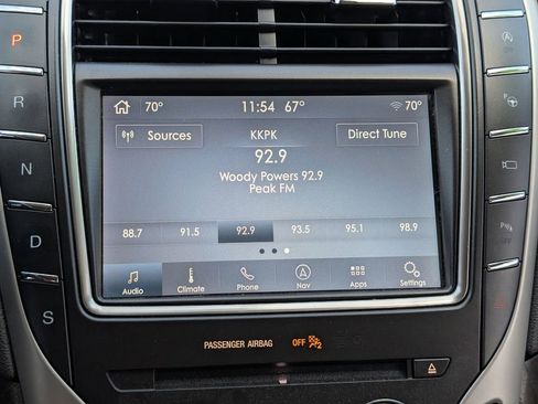 Used 2020 Lincoln Nautilus Reserve w/ Equipment Group 202A image 16