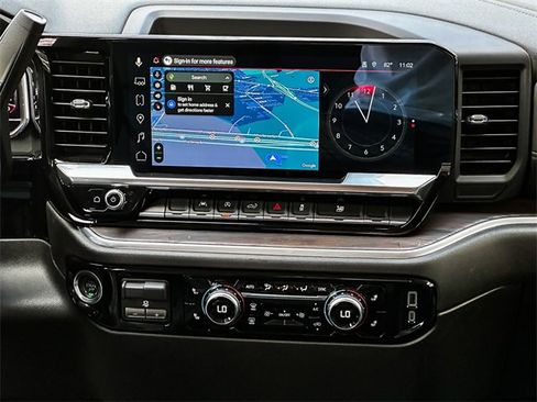 Used 2025 GMC Sierra 1500 SLT image 29