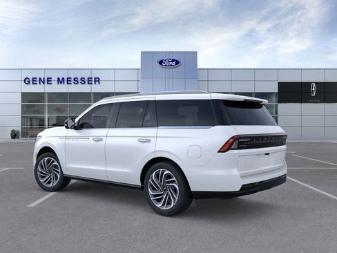 New 2026 Lincoln Navigator Reserve image 26