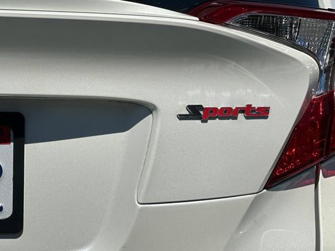 Certified 2021 Toyota C-HR XLE FWD image 7