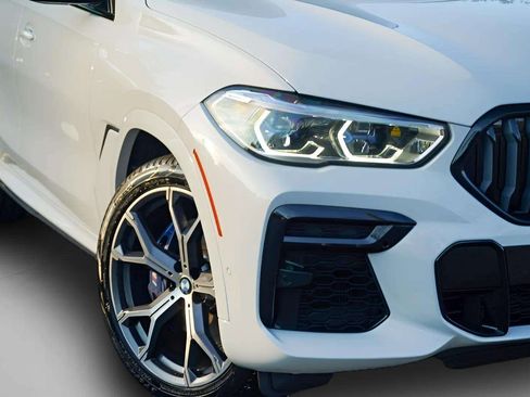 Used 2022 BMW X6 xDrive40i w/ Executive Package AWD/4WD image 28