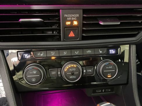 Used 2021 Volkswagen Jetta SEL image 19