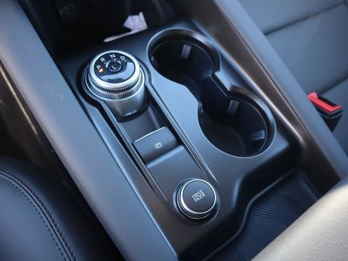 New 2026 Ford Explorer Active w/ Active Comfort Package image 8