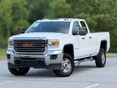 Used 2016 GMC Sierra 2500 4x4 Double Cab w/ Sierra Convenience Package image 8