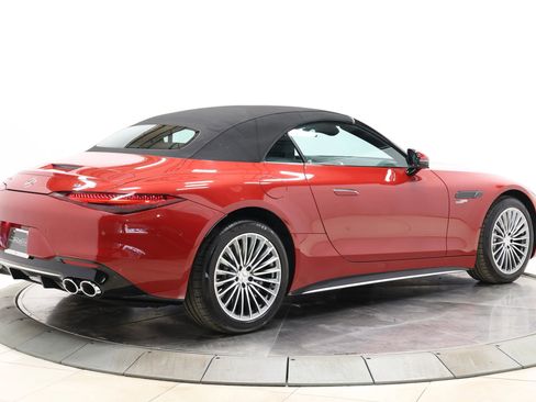 Used 2023 Mercedes-Benz SL 43 AMG w/ Driver Assistance Package image 93