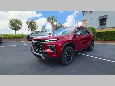 New 2026 Chevrolet Traverse Z71 w/ Driver Confidence Package AWD/4WD image 25