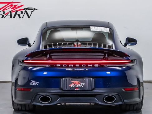 Used 2025 Porsche 911 Carrera S RWD image 4