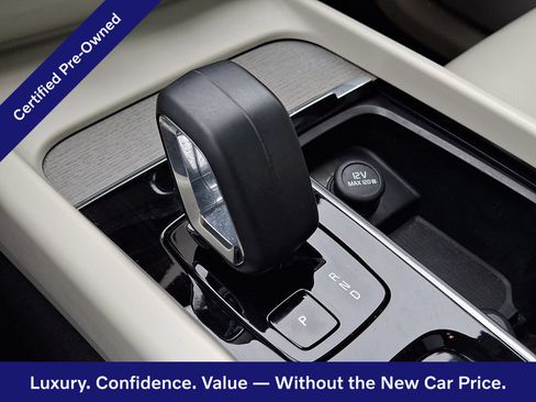 Certified 2024 Volvo XC60 B5 Plus w/ Protection Package Premier AWD/4WD image 16