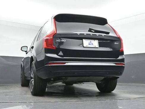 Used 2023 Volvo XC90 B6 Core w/ Protection Package Premier AWD/4WD image 39