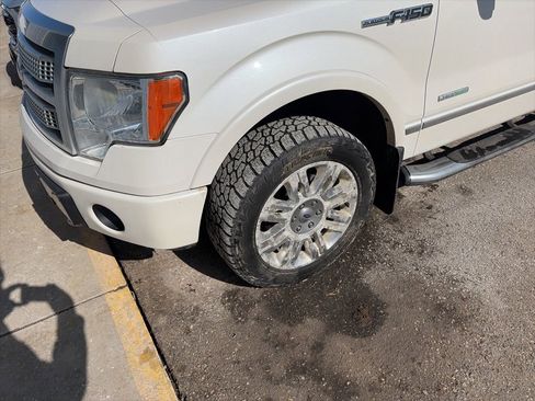 Used 2012 Ford F150 Platinum image 3