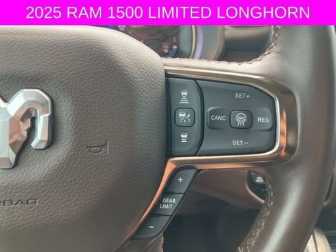 Used 2025 RAM 1500 Limited AWD/4WD image 40