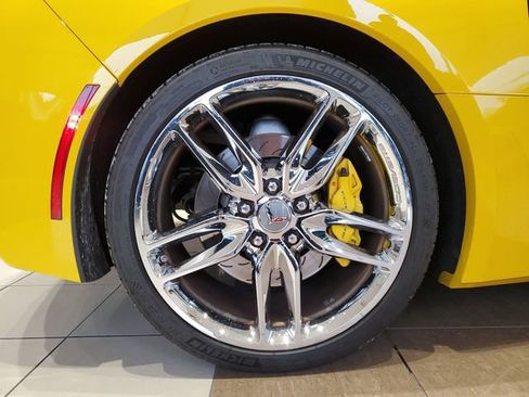 Used 2014 Chevrolet Corvette Stingray Convertible w/ 3LT Preferred Equipment Group image 8