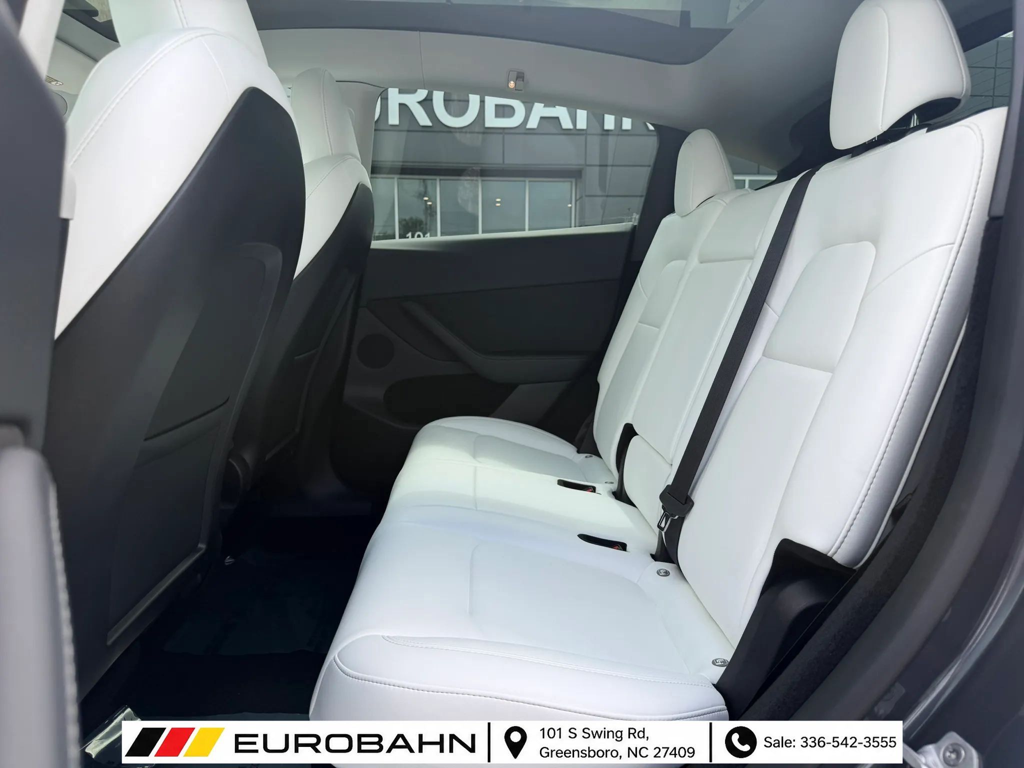 Used 2023 Tesla Model Y Performance AWD/4WD image 9
