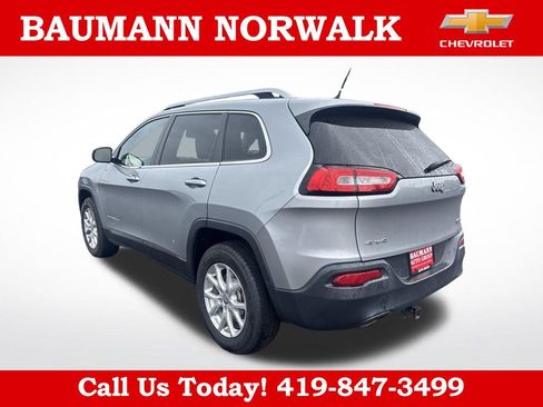 Used 2014 Jeep Cherokee Latitude AWD/4WD image 7