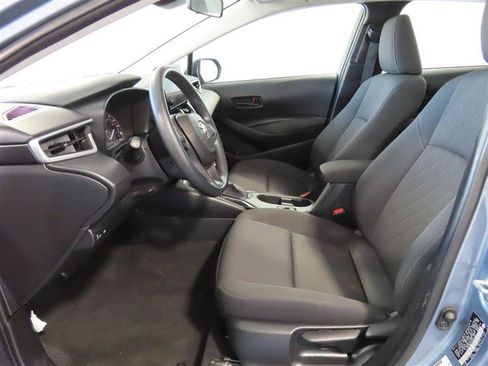 Used 2023 Toyota Corolla LE FWD image 17