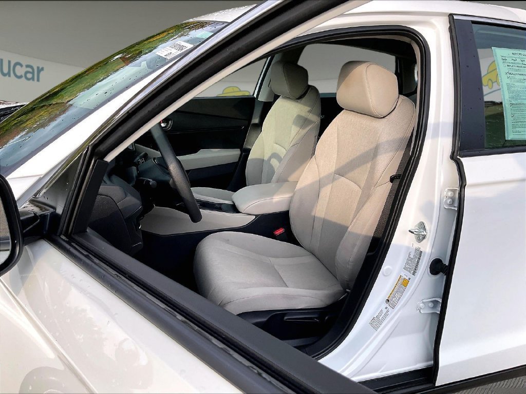 Used 2024 Honda Accord LX image 10