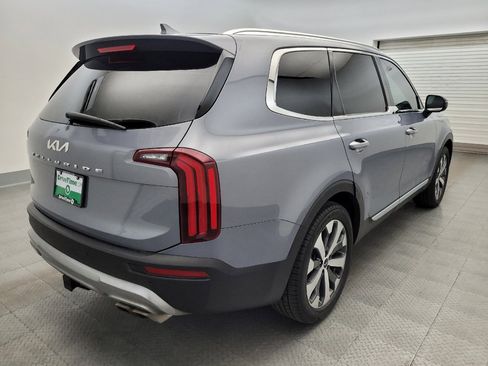 Used 2022 Kia Telluride EX w/ EX Premium Package FWD image 9