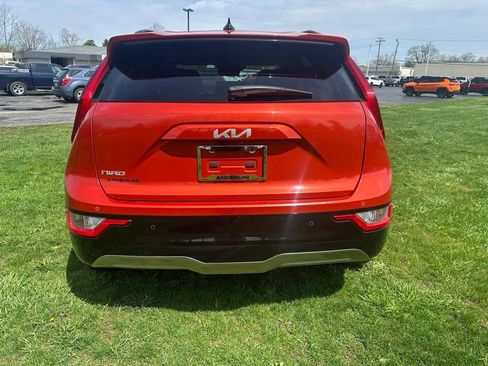 Used 2023 Kia Niro Wind w/ Wind Preserve Package image 4