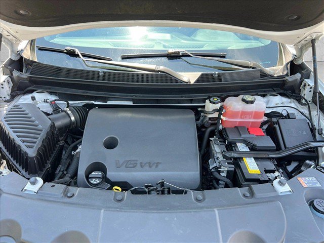 Used 2024 Chevrolet Traverse RS w/ LPO, Floor Liner Package AWD/4WD image 27